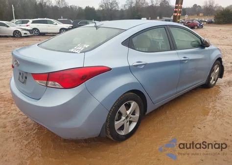 2012 Hyundai Elantra Gls (Ulsan Plant) z USA, uszkodzony, nr VIN KMHDH4AE5CU383132